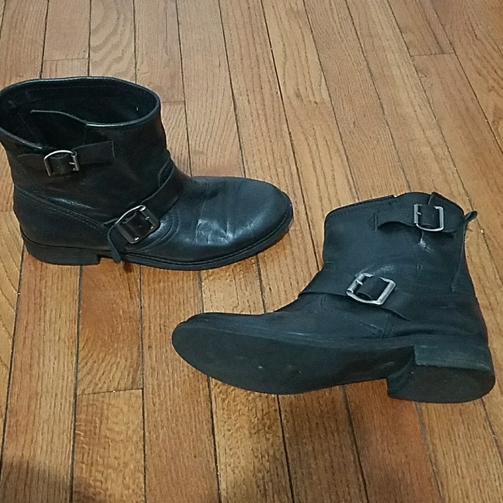 Dolce vita 100% leather biker boots 8